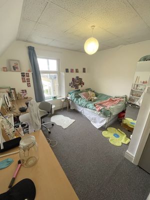 Photo 3- click for photo gallery